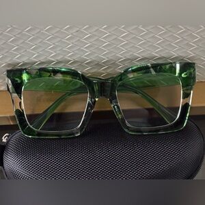 Stylish Green Fashion Glasses